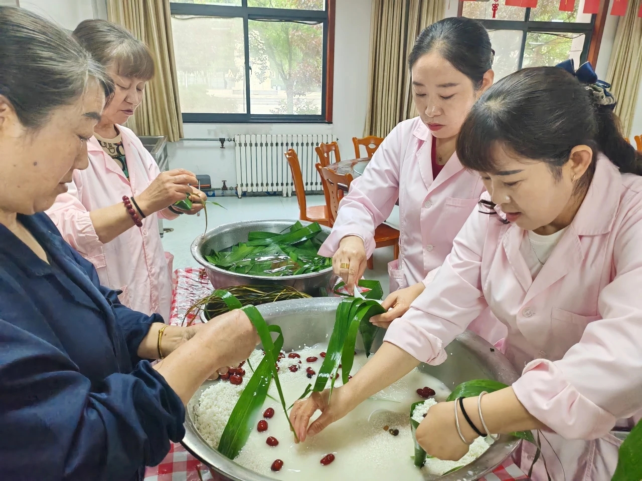 图示, 示意图&#10;&#10;中度可信度描述已自动生成