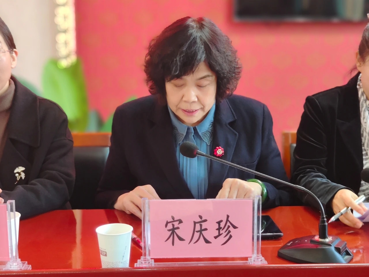 图示, 示意图&#10;&#10;中度可信度描述已自动生成