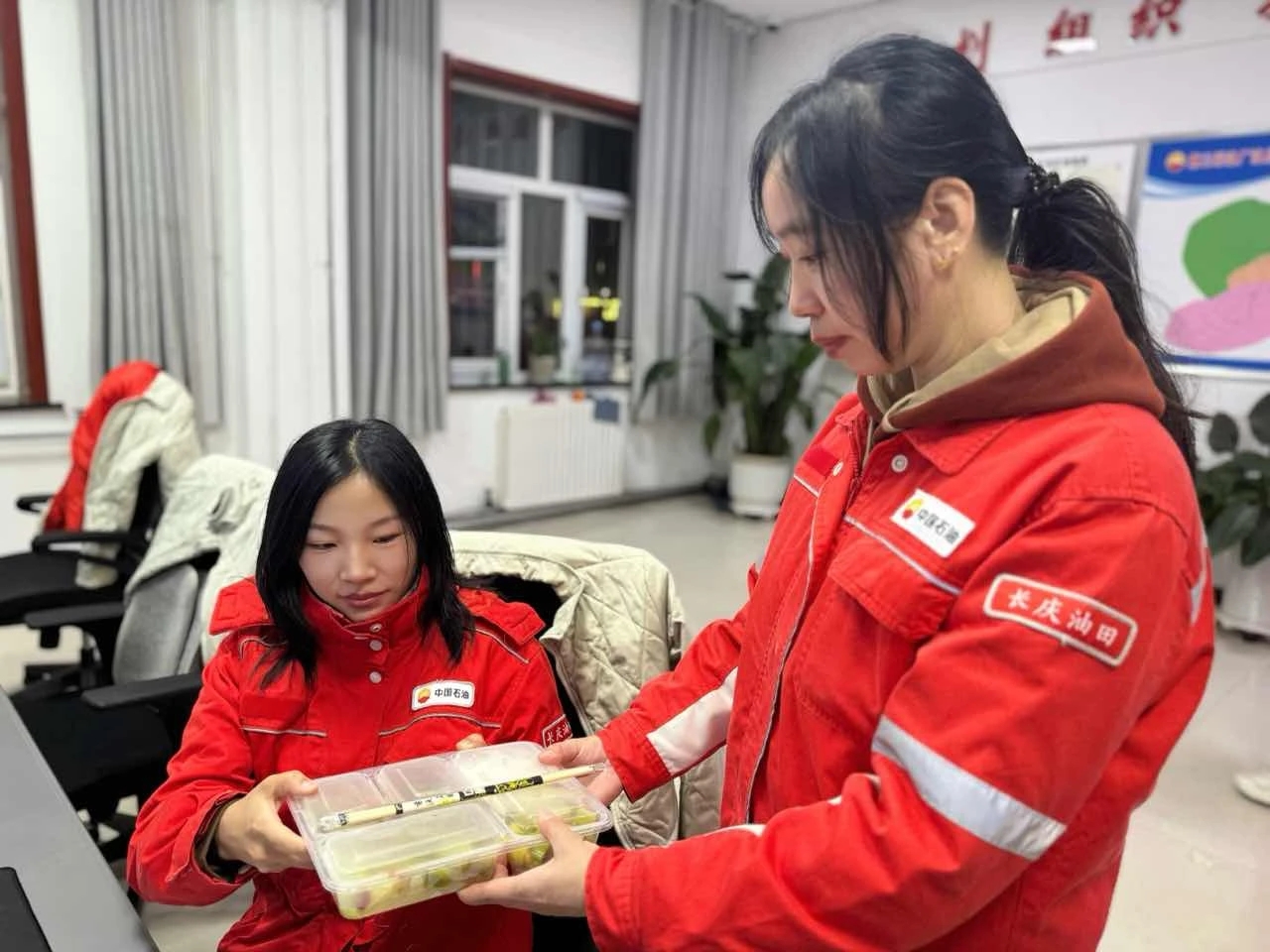 图示, 示意图&#10;&#10;中度可信度描述已自动生成