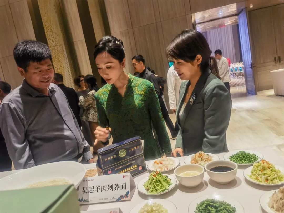 图示, 示意图&#10;&#10;中度可信度描述已自动生成
