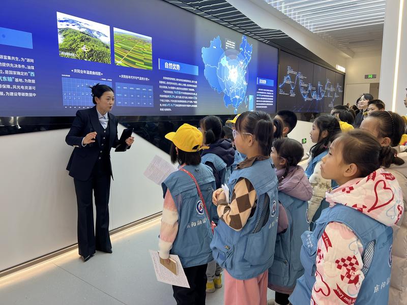 图示, 示意图&#10;&#10;中度可信度描述已自动生成