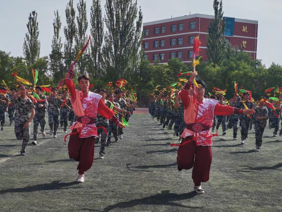 b8343bdda7c742cd3d8d4a796de316ff