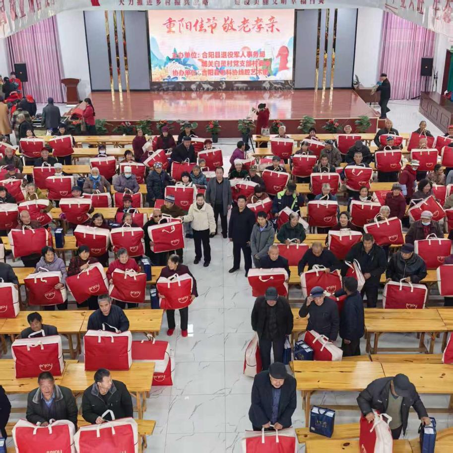 ae8bb17ebdda9484d62a424a733beace