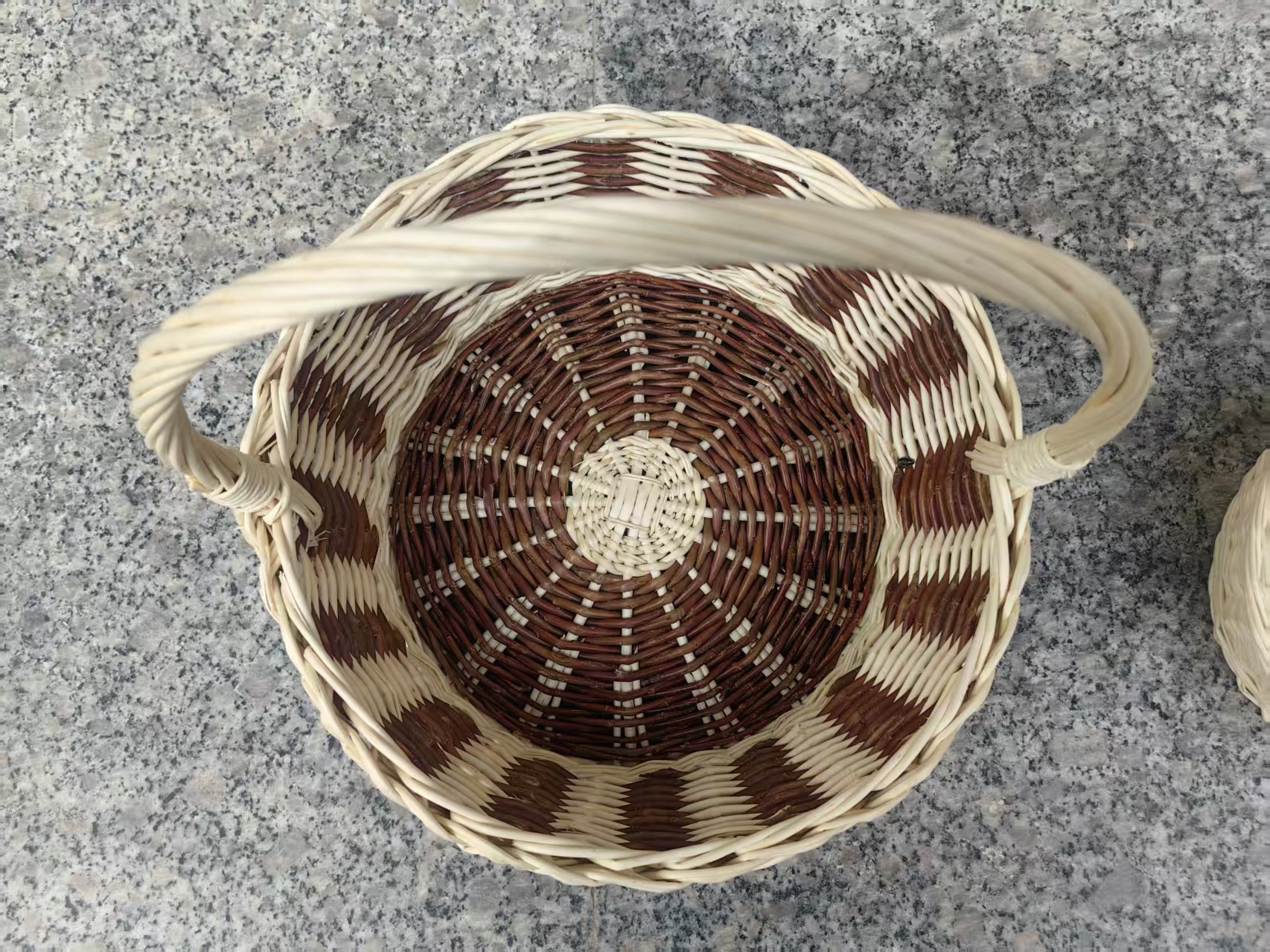 be837f09fcaae76471cffbeb3ff3c95b